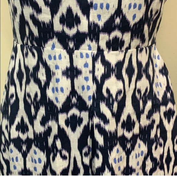 Lovely GAP Fit & Flare 100%Linen Blue & White Geometric Dress - Picture 5 of 12